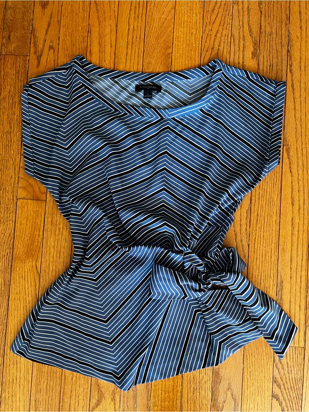 Banana Republic Navy, Light Blue, and White Striped Tie-Waist Blouse Size S